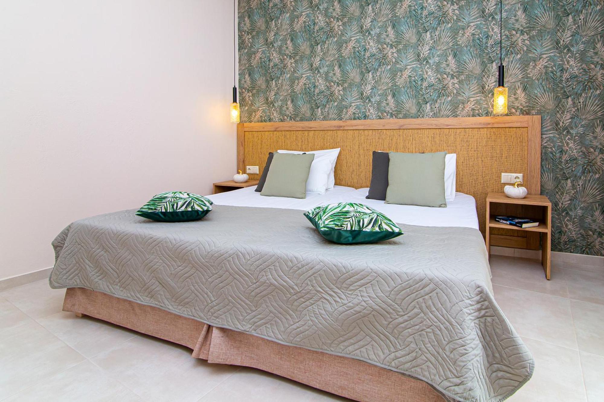 Emerald Hotel Mália Zewnętrze zdjęcie